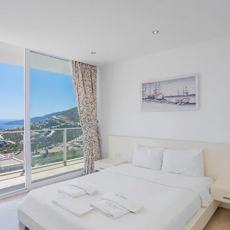 Al Nuzha * Kalkan