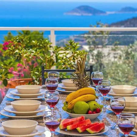 Al Nuzha * Kalkan